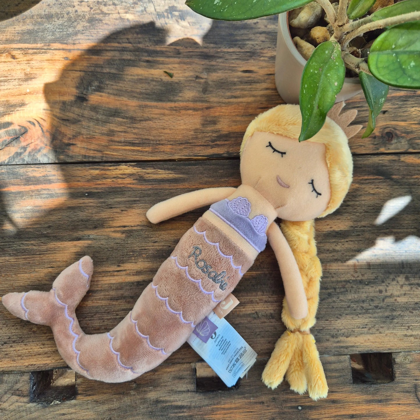 Besticktes personalisiertes Kuscheltier Mermaid Ella,Meerjungfrau - hand bestickt -