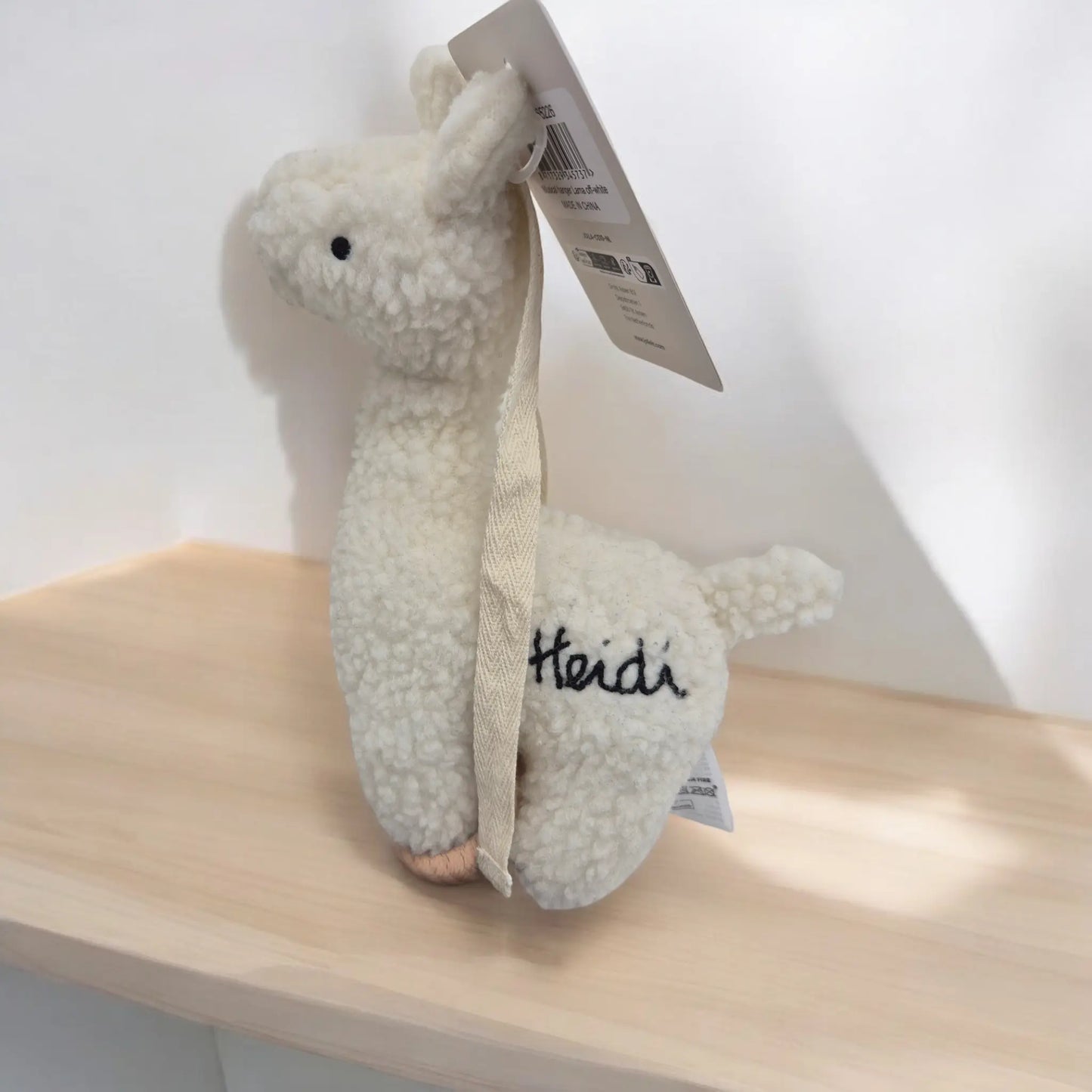 Personalized hand-embroidered music box LAMA white